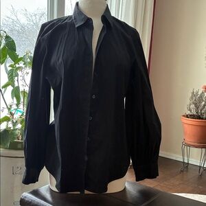 Chico's Classic Black Top